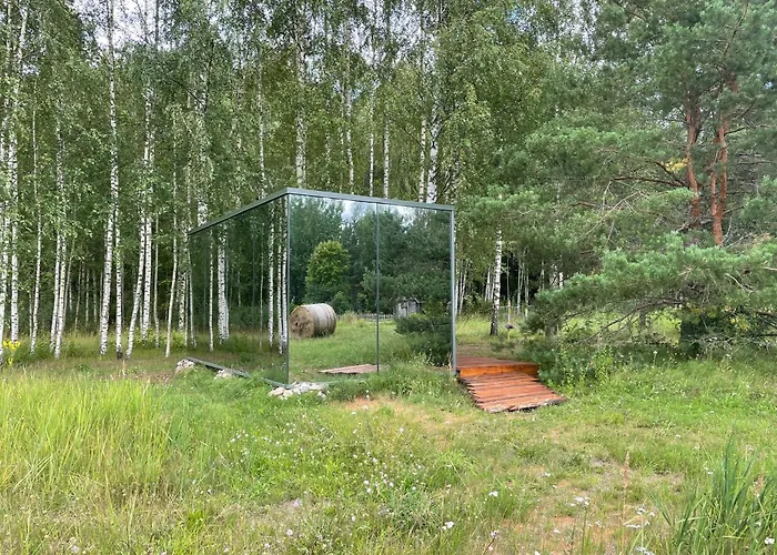 Kuldi Mirror House * Koigera